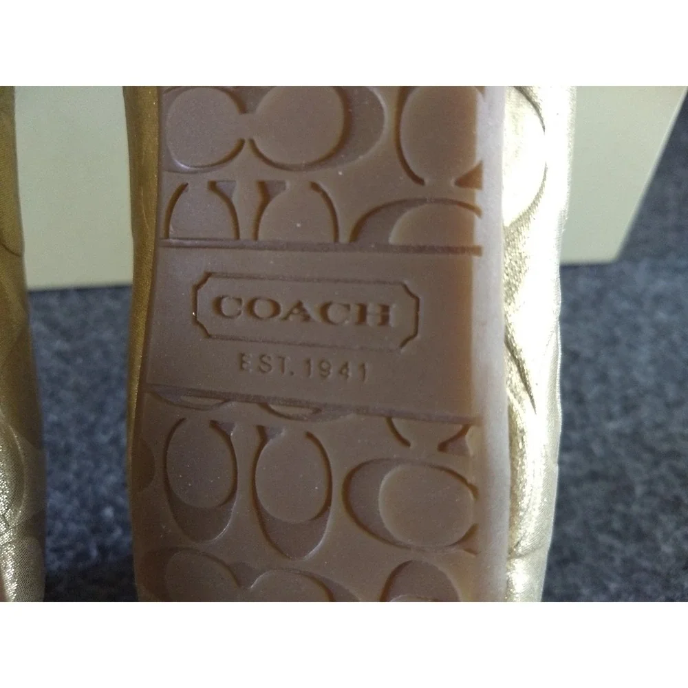 Coach Ballet Flats Womens 8 Dahlila Gold Embossed Signature C Logo Shoes NEW